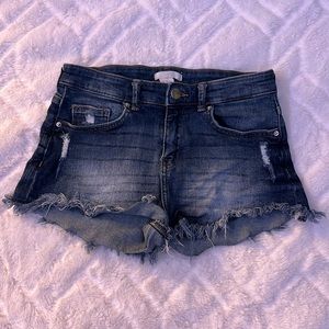 Lightly worn H&M booty cut shorts